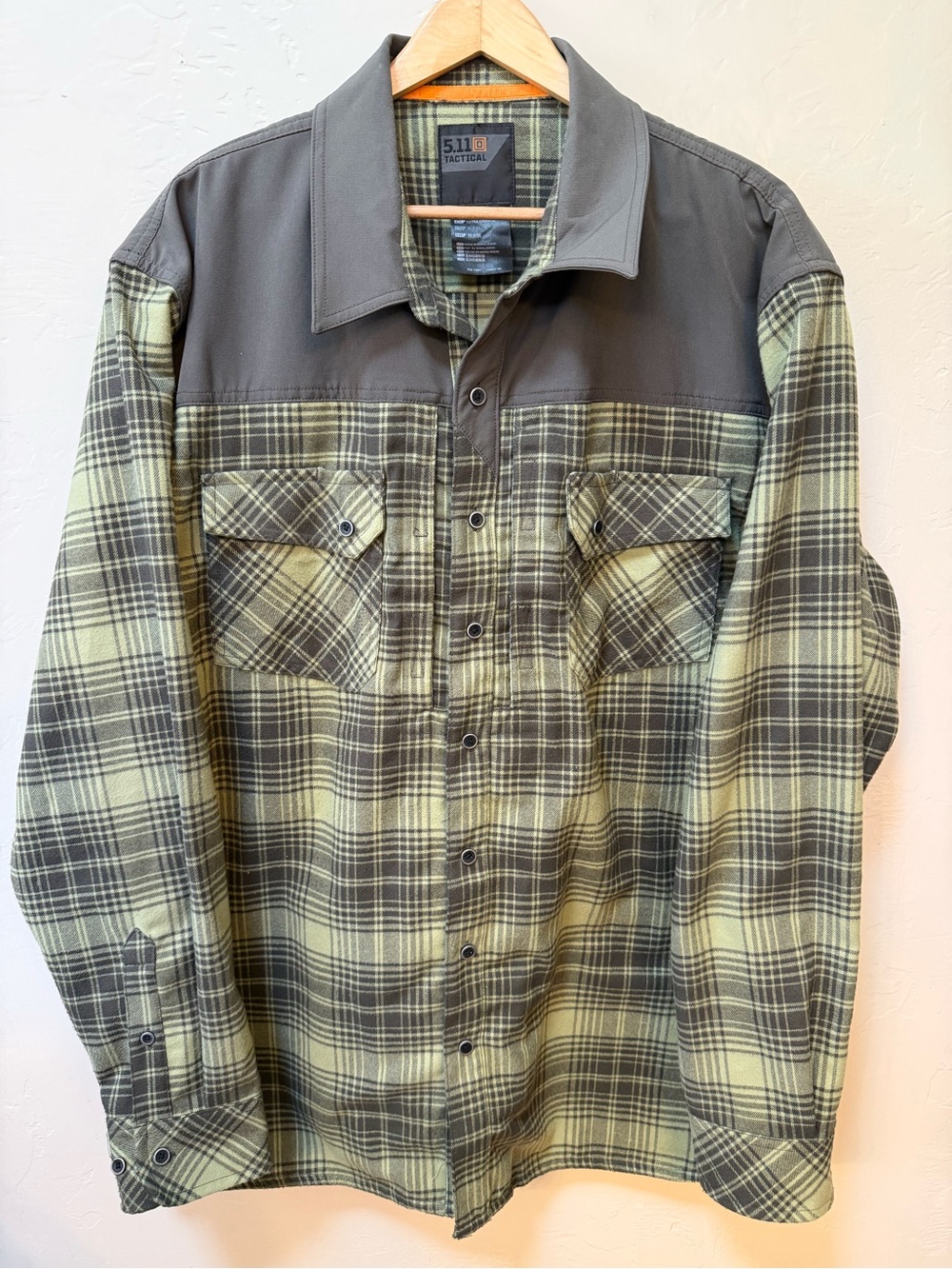 5.11 Tactical Sidewinder Button-Up Shirt Mens Size XL Green Plaid Flannel Casual